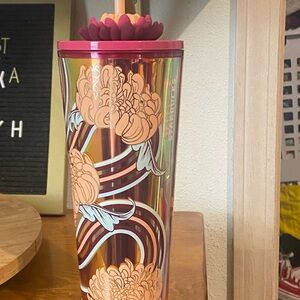 New! Starbucks Floral Tumbler